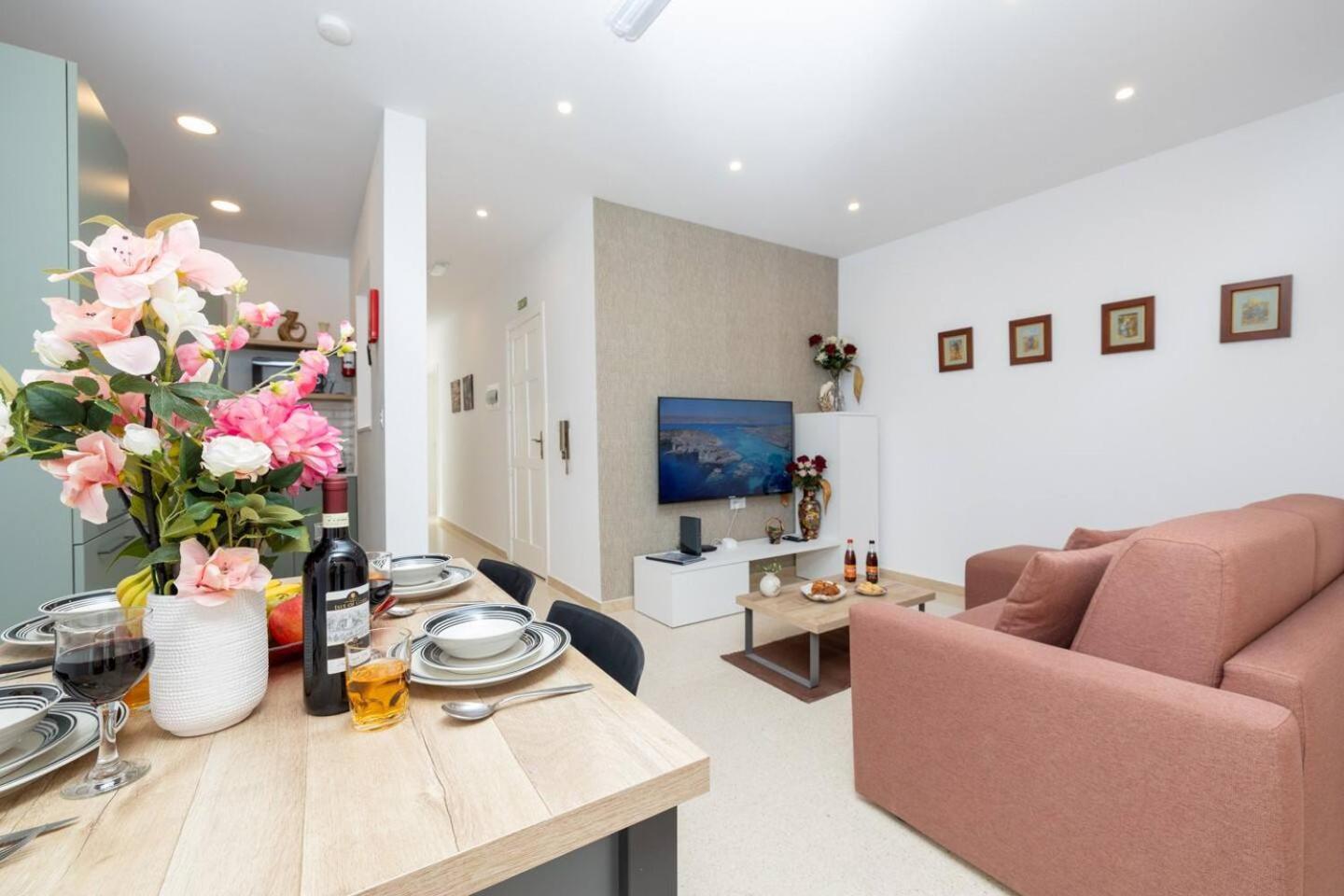 Brand New 2bed In By Homely 公寓 *